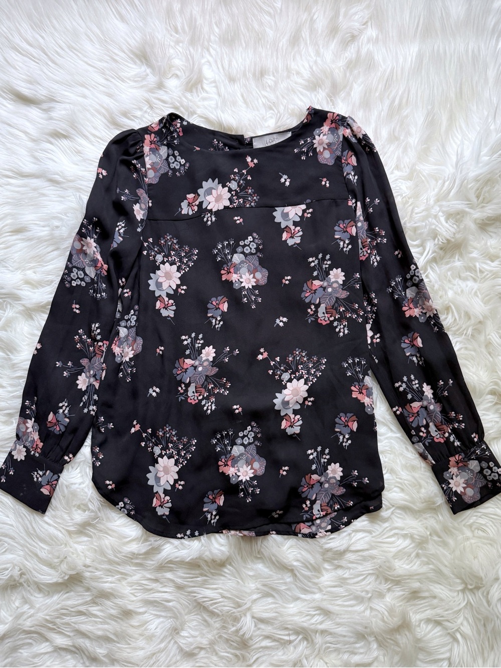 Loft Floral Long Sleeve Blouse Size Small Black and Pink - Picture 2 of 5